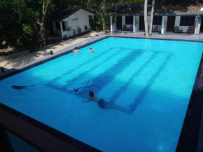 Гостиница Jagabay Resort & Surfing School  Weligama